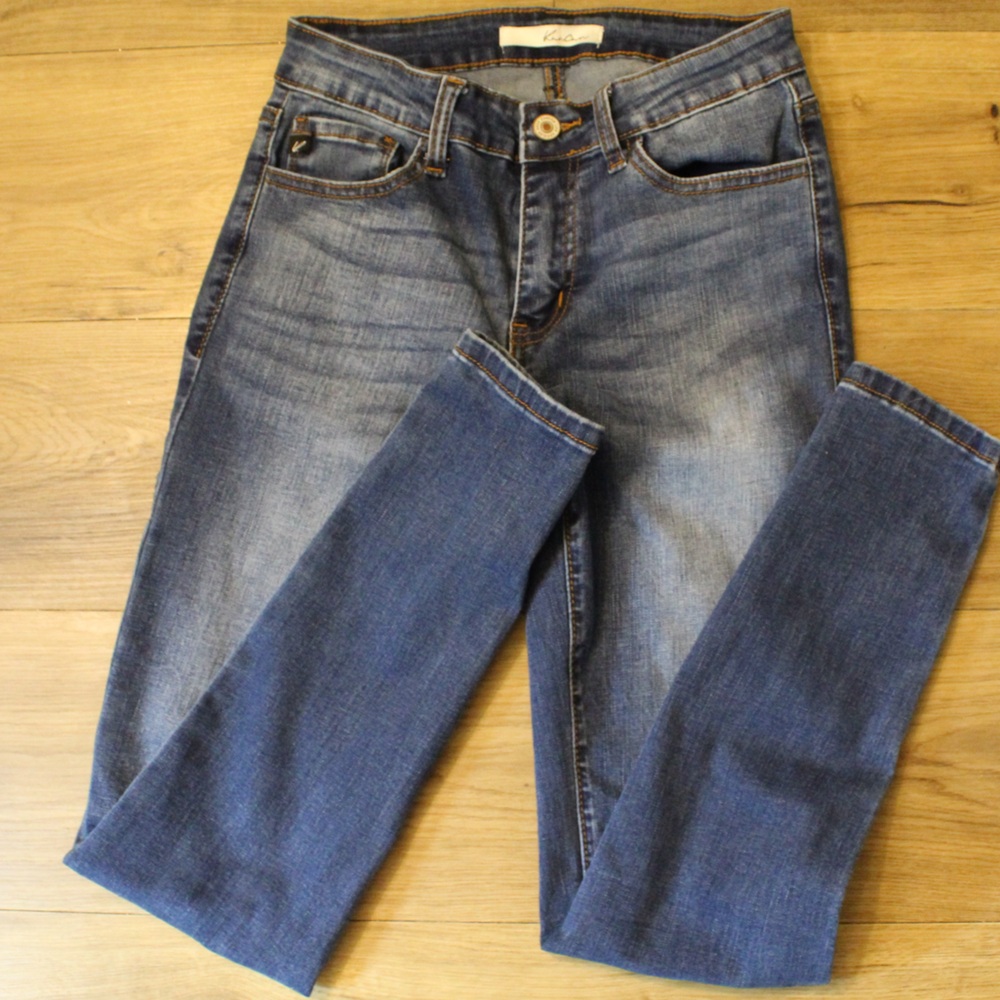 KanCan Skinny Jeans Blue Faded Wash Mid Rise Women’s Size 25